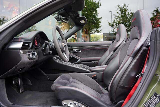 Porsche 911 Cabriolet 3.0 Carrera GTS P.T.S. Nato Green Burmester Lifting