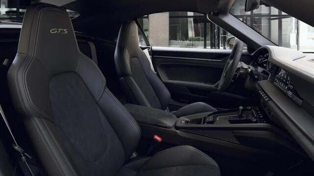 Porsche 911 Carrera GTS Cabrio