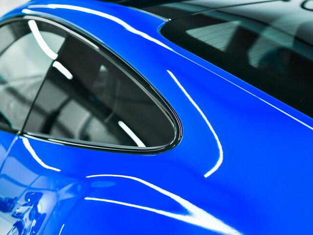 Porsche 911 Carrera