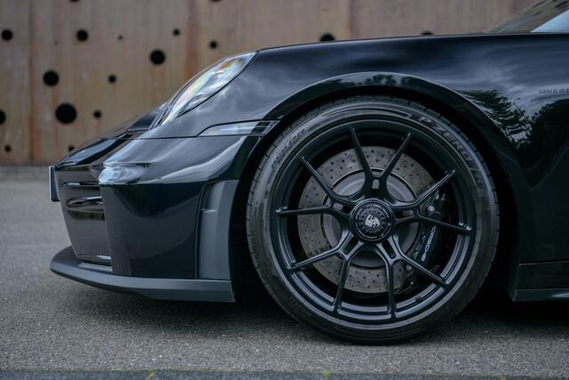 Porsche 911 4.0 GT3 Touring | 992.2 | Nieuw Model | Carbon | Lift | 18-Weg | Sport Chrono | Licht-Design |
