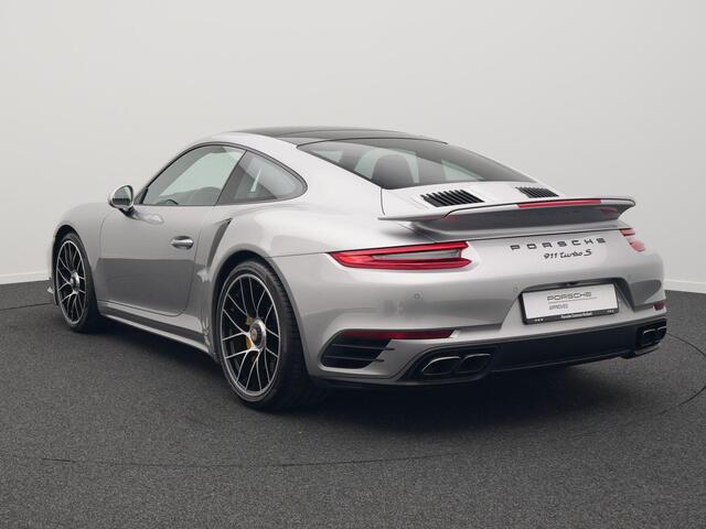 Porsche 911 Turbo S