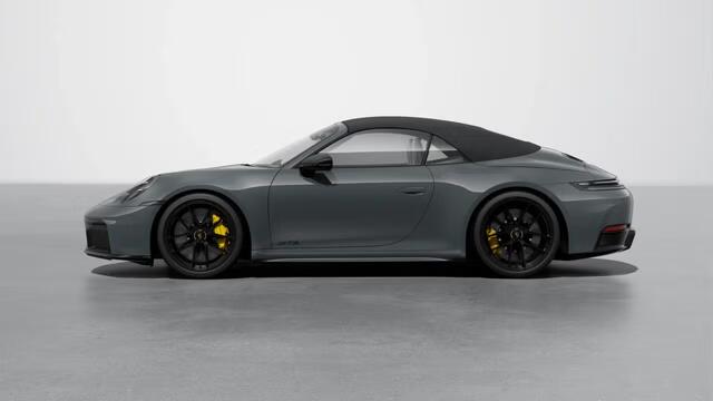 Porsche 911 Carrera 4 GTS Cabriolet
