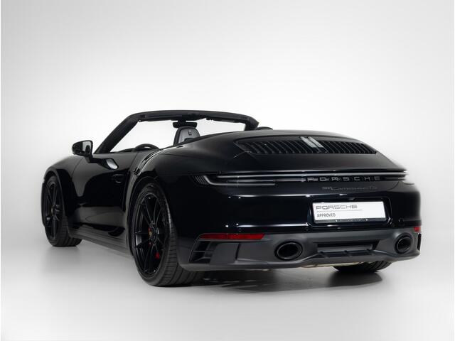 Porsche 911 Carrera 4 GTS Cabriolet