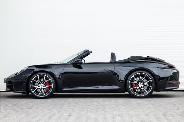 Porsche 911 Cabrio 3.0 Carrera 992.2 Sportuitlaat, Bose, Facelift, Adaptive Cruise, XPEL, 2025
