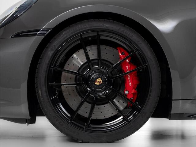 Porsche 911 Carrera GTS Cabriolet