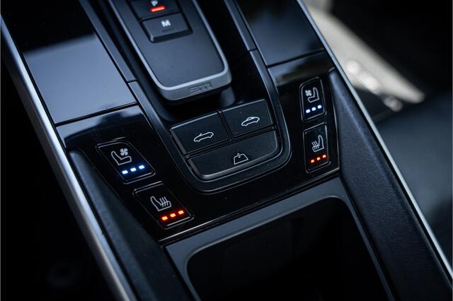 Porsche 911 Cabrio 4S (450pk) Sport Design ** Ventilatie ** 4 wielsturing ** BOSE ** Classic 21"