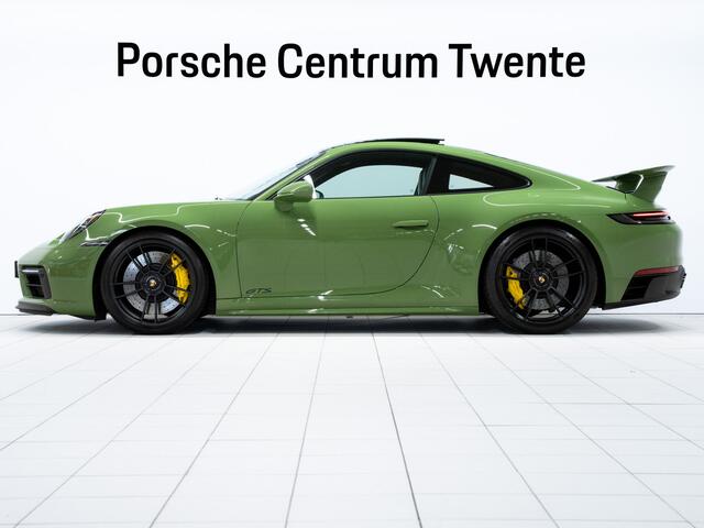 Porsche 911 Carrera GTS