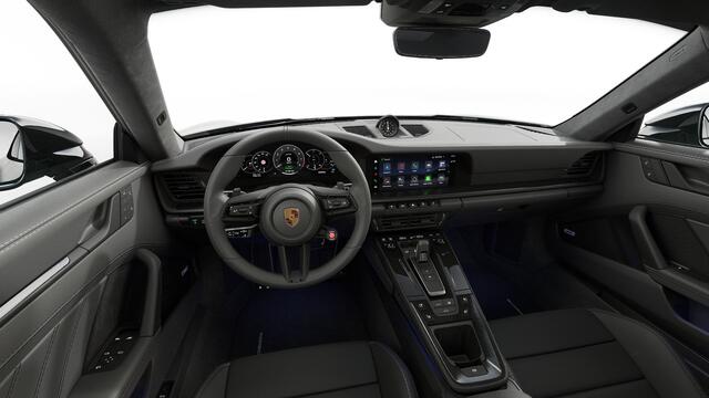 Porsche 911 Carrera 4 GTS