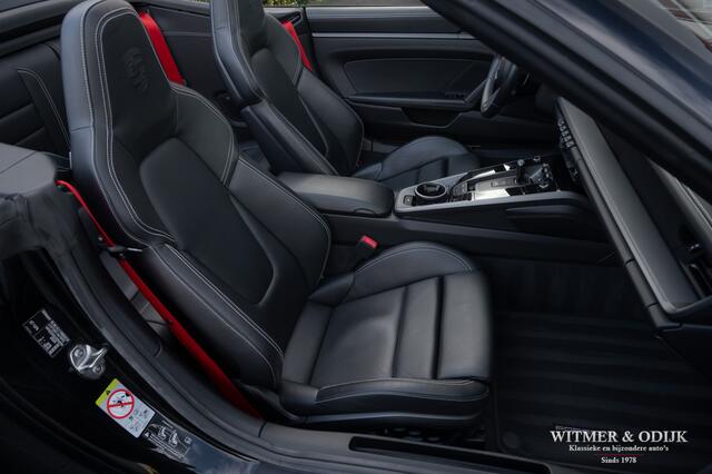 Porsche 911 Cabrio 3.0 Carrera 4 S sportuitlaat, sportstoelen