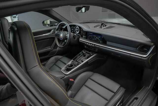 Porsche 911 Turbo S 3.8 650pk |Aeropakket|volledig PPF|PCCB|panoramadak|sportdesign|sport chrono|Porsche Exclusive|memory|Burmester|sport stoelen 18-voudig|360 camera|PDLS|Apple Carplay|stoelventilatie en verwarming|blind spot|