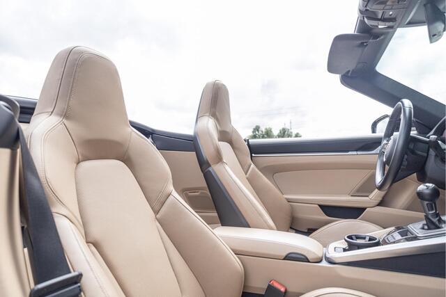 Porsche 911 Cabrio 3.0 Carrera S |Front lift | Achteras sturing | Matrix LED | BOSE Sound | Stoelverwarming + Koeling | Sport Chrono |