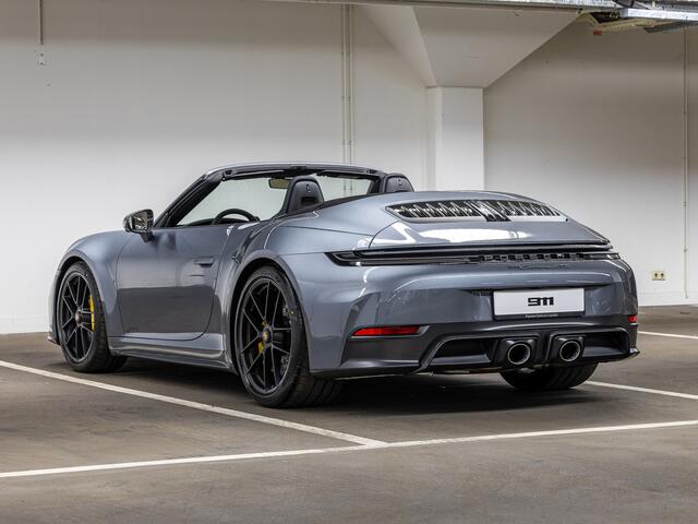 Porsche 911 Carrera GTS Cabriolet