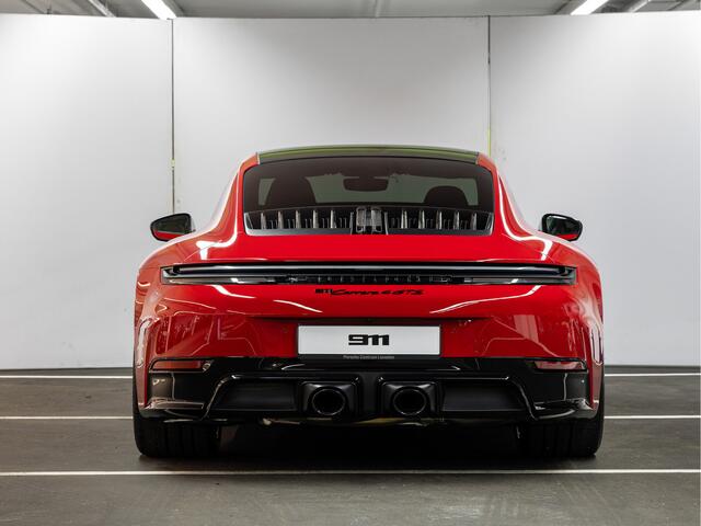 Porsche 911 Carrera 4 GTS