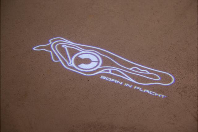 Porsche 911 4.0 GT3 RS | Weissach | Keramische PCCB | Lift | Exclusive Manufaktur | Bose Sound | Full Xpel PPF | Sport Chrono | PDLS+ Black | 525PK | Alcantara | Carbon | BTW | 992 | GT3RS | Clubsport pakket | Camera | Sfeerverlichting | Apple & Android Carplay | 202