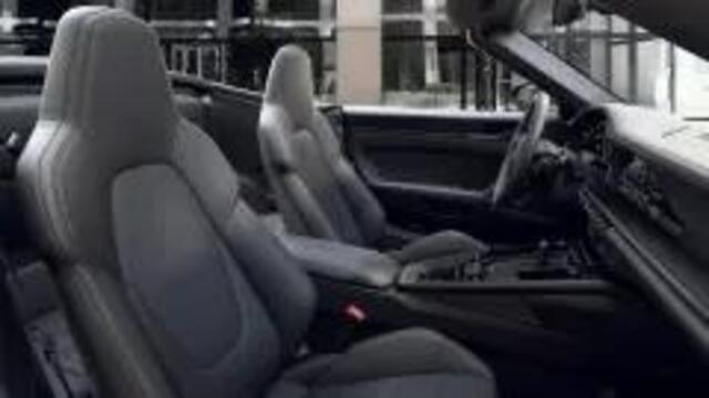 Porsche 911 Carrera GTS Cabriolet