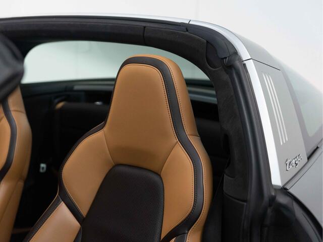Porsche 911 3.0 4S Targa | Origineel NL | Bose® | 4 wiel sturing