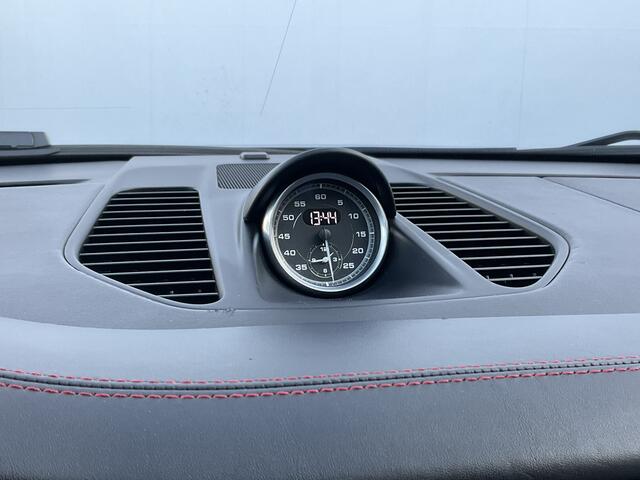 Porsche 911 3.0 Carrera GTS 4WS Carbon buckets Full Dealer-Serviced SportChrono Carbon-Interior Sport-Exhaust Perfect Condition!