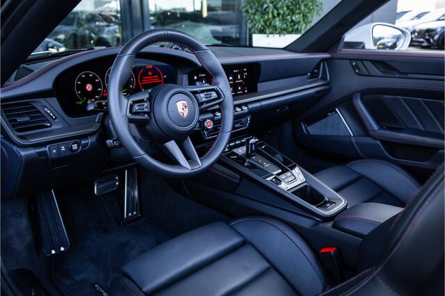 Porsche 911 Cabrio 3.0 Carrera 4 GTS - Sport Chrono + | Burmester | Lift | Stoelkoeling | 360 Camera