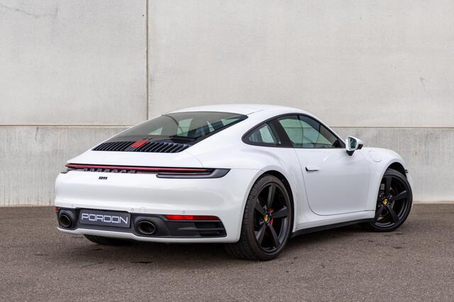 Porsche 911 3.0 Carrera 4 S