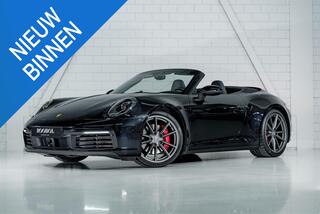 porsche-911-carrera-4s-cabriolet--