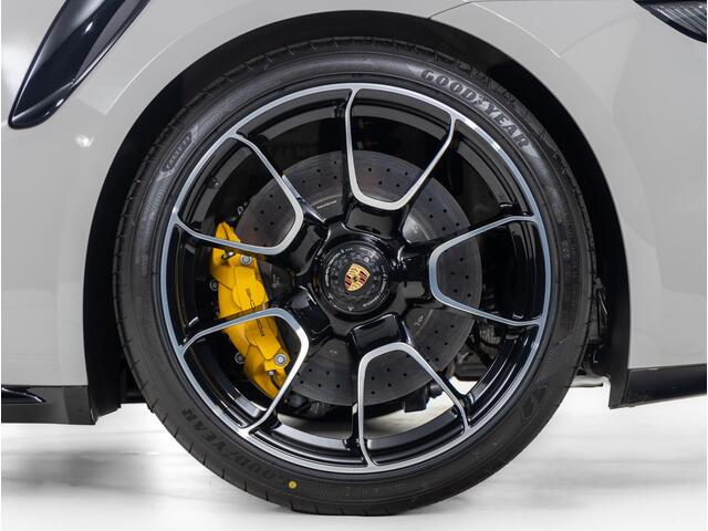 Porsche 911 Turbo S Cabriolet