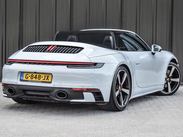 Porsche 911 Cabrio 3.0 Carrera 4 S | NL-AUTO | SPORT DESIGN PACK | 4-WHEEL BESTURING | LIFT SYSTEEM | SPORT CHRONO | 18-WEGS MEMORY SEATS | BURMESTER SOUND | ADAPTIVE CRUISE | CARBON PACK | MATRIX LED | 360 CAMERA | NEW PRICE: 236.000