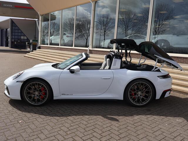 Porsche 911 Targa 4S 3.0 450 PK 992 ORIGINEEL NEDERLANDS | SPORTUITLAAT | 17.981 KM | 360 CAMERA | 20 INCH LMV