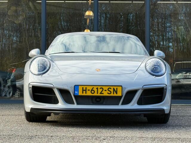 Porsche 911 Cabrio Targa 3.0 Carrera 4 GTS Sport Chrono