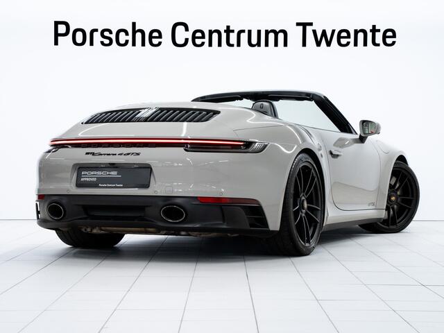 Porsche 911 Carrera 4 GTS Cabriolet