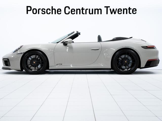 Porsche 911 Carrera 4 GTS Cabriolet