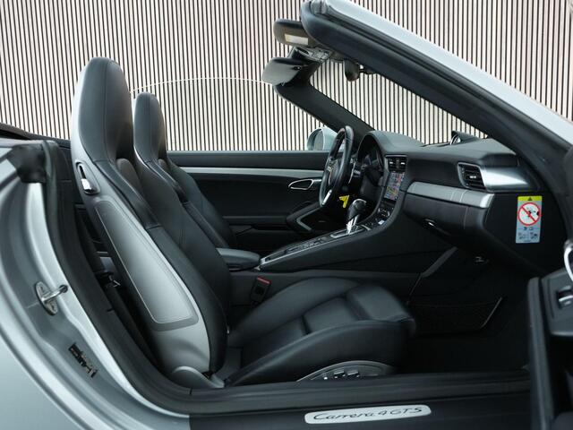 Porsche 911 Carrera 4 GTS 3.0 450pk Cabrio |sportuitlaat|sportchrono|Bose|PDLS+|Apple Carplay|18-voudige stoelen|parkeer camera|stoelverwarming|