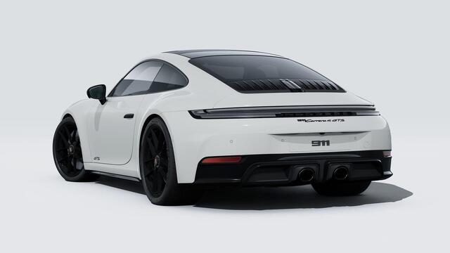 Porsche 911 Carrera 4 GTS