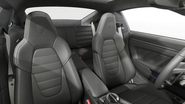 Porsche 911 Carrera 4 GTS