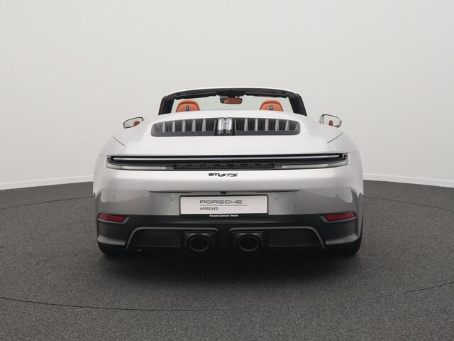 Porsche 911 Carrera 4 GTS Cabriolet