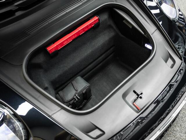 Porsche 911 Cabrio 3.0 Carrera 4 S | Akrapovic | Burmester | Lift | Full Option | Sport Chrono | Stoel ventilatie en verwarming |