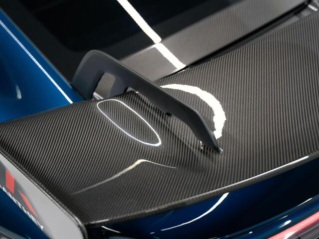 Porsche 911 GT3 Manthey Kit