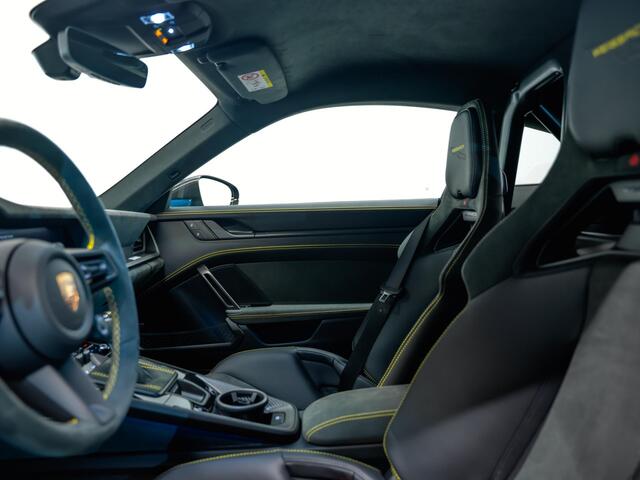 Porsche 911 GT3 Manthey Kit