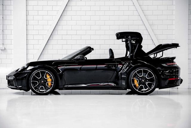 Porsche 911 Cabrio 3.8 Turbo S *NP 360.000* l Akrapovic l Burmester l Lift