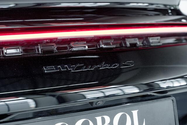 Porsche 911 3.8 Turbo S | Aero-Kit | Carbon Package | Burmester Sound |