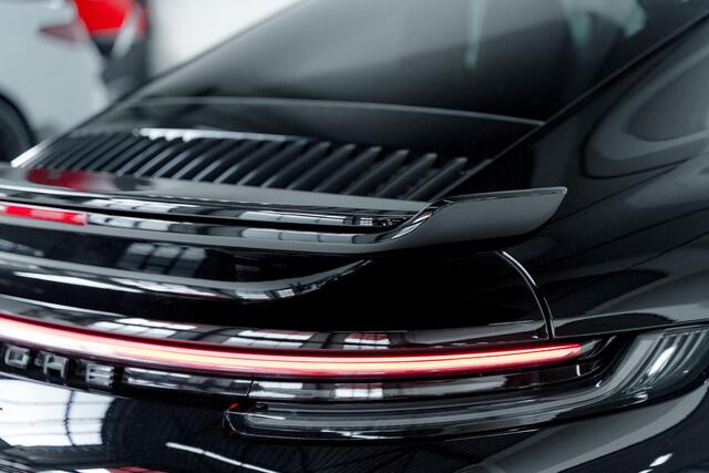 Porsche 911 3.8 Turbo S | Aero-Kit | Carbon Package | Burmester Sound |