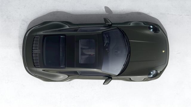 Porsche 911 Carrera 4 GTS