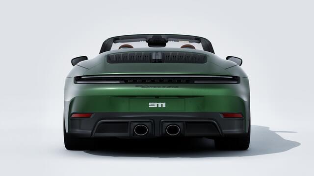 Porsche 911 Carrera 4 GTS Cabriolet