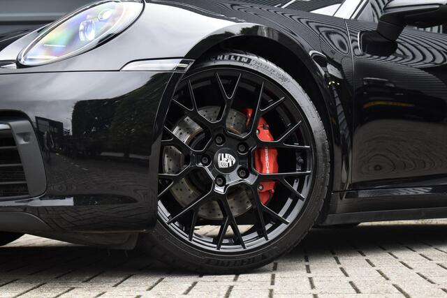 Porsche 911 3.0 Carrera S | Panoramadak | Sportuitlaat | Bose | Achterasbesturing | 20/21'' Wielen |