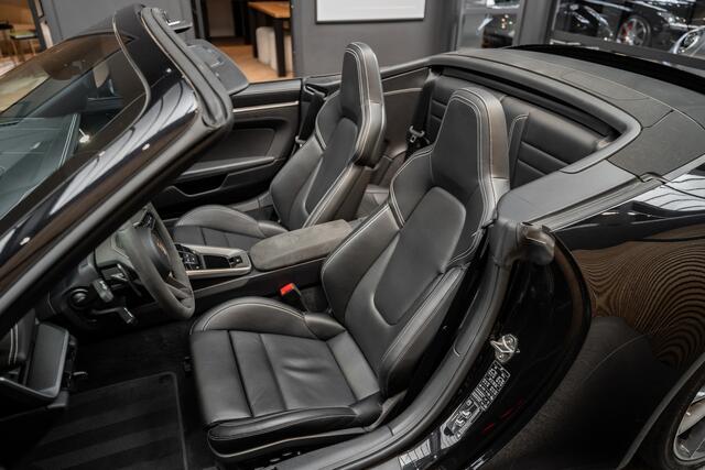 Porsche 992 911 Carrera 4S Cabrio Burmester Sportuitlaat Carbon Chrono 911 3.0 4S Cabrio Surround 18-weg Alcantara