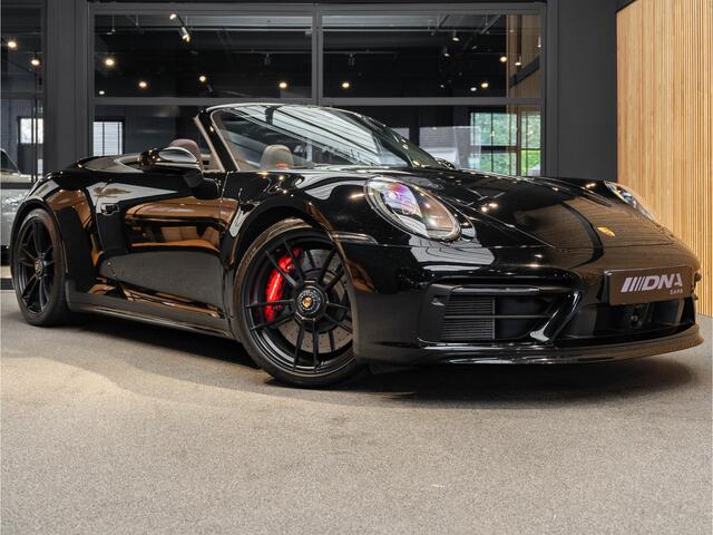 Porsche 992 911 GTS Cabrio GTS Interieur ACC Bose 3.0 Carrera GTS