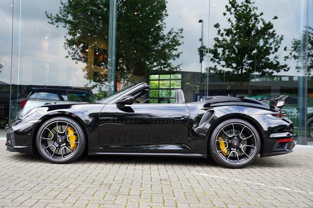 Porsche 992 911 Cabriolet 3.8 Turbo S BTW 5 D.Km Lifting