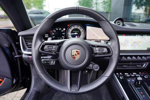 Porsche 992 911 Cabriolet 3.8 Turbo S BTW 5 D.Km Lifting
