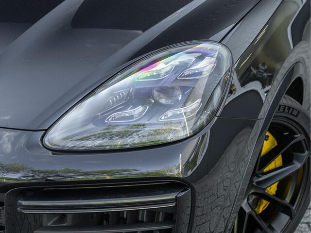 Porsche CAYENNE 4.0 Turbo - Pano - PCCB - Sport Chrono - Burmester High-End - Achterasbesturing - Trekhaak