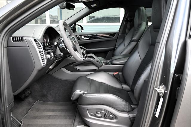 Porsche CAYENNE Coupé 3.0 E-Hybrid / SPORT DESIGN / PANO / SPORT CHRONO / HUD / MEMORY / BOSE / 360 CAMERA / NL AUTO