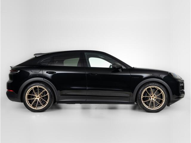 Porsche CAYENNE Turbo E-Hybrid Coupé met GT-Pakket